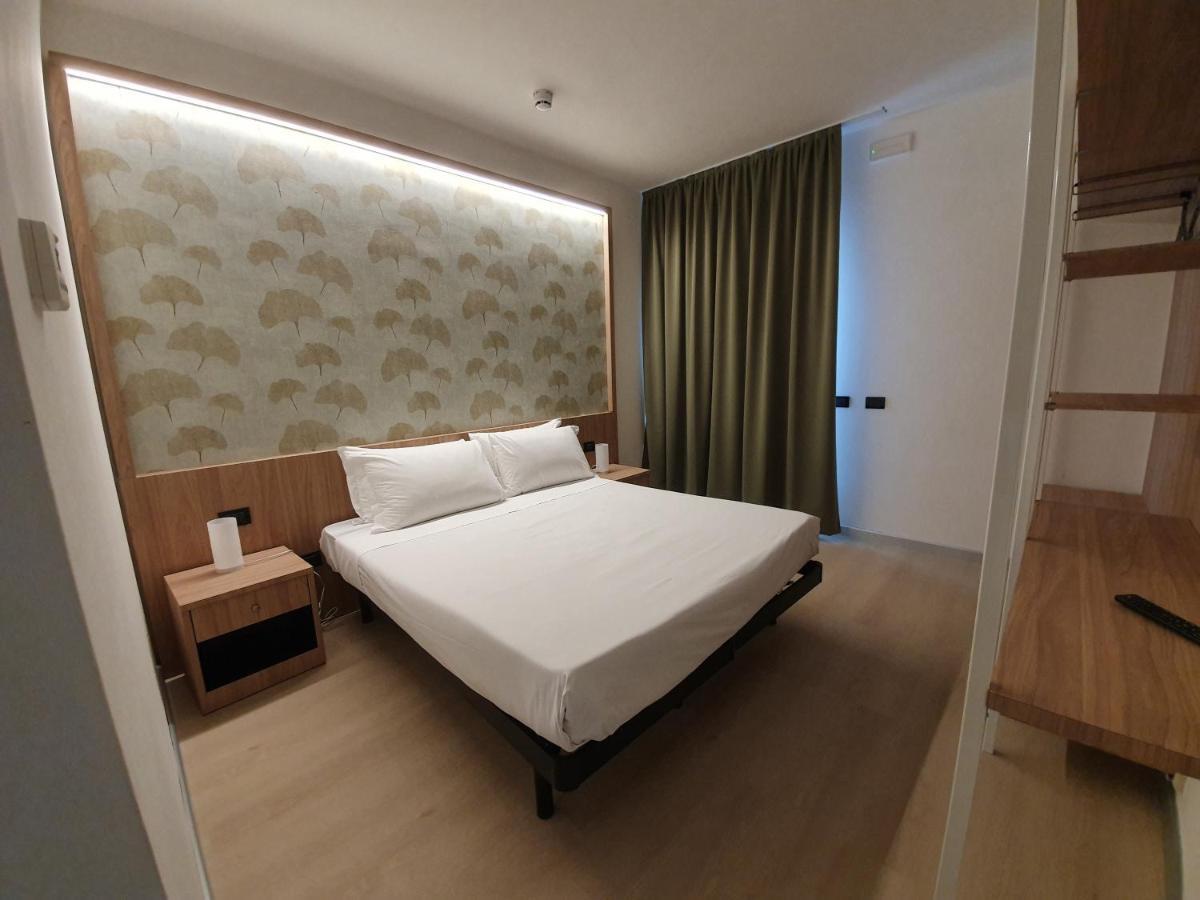 Aquasole Hotel Mercallo Luaran gambar